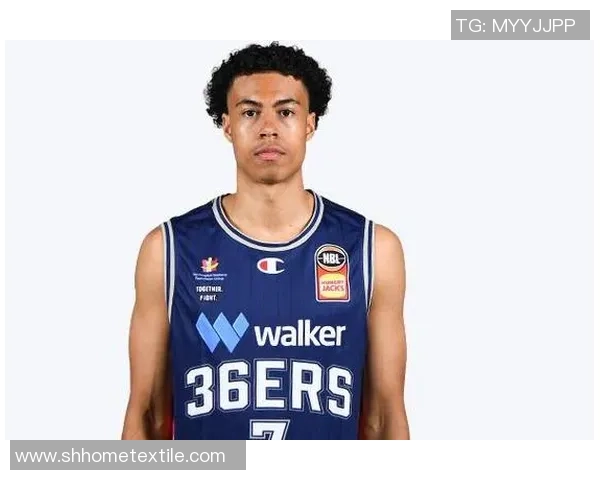 南京篮球队与重庆篮球队赛后复盘分析个人能力的全面对比与评价